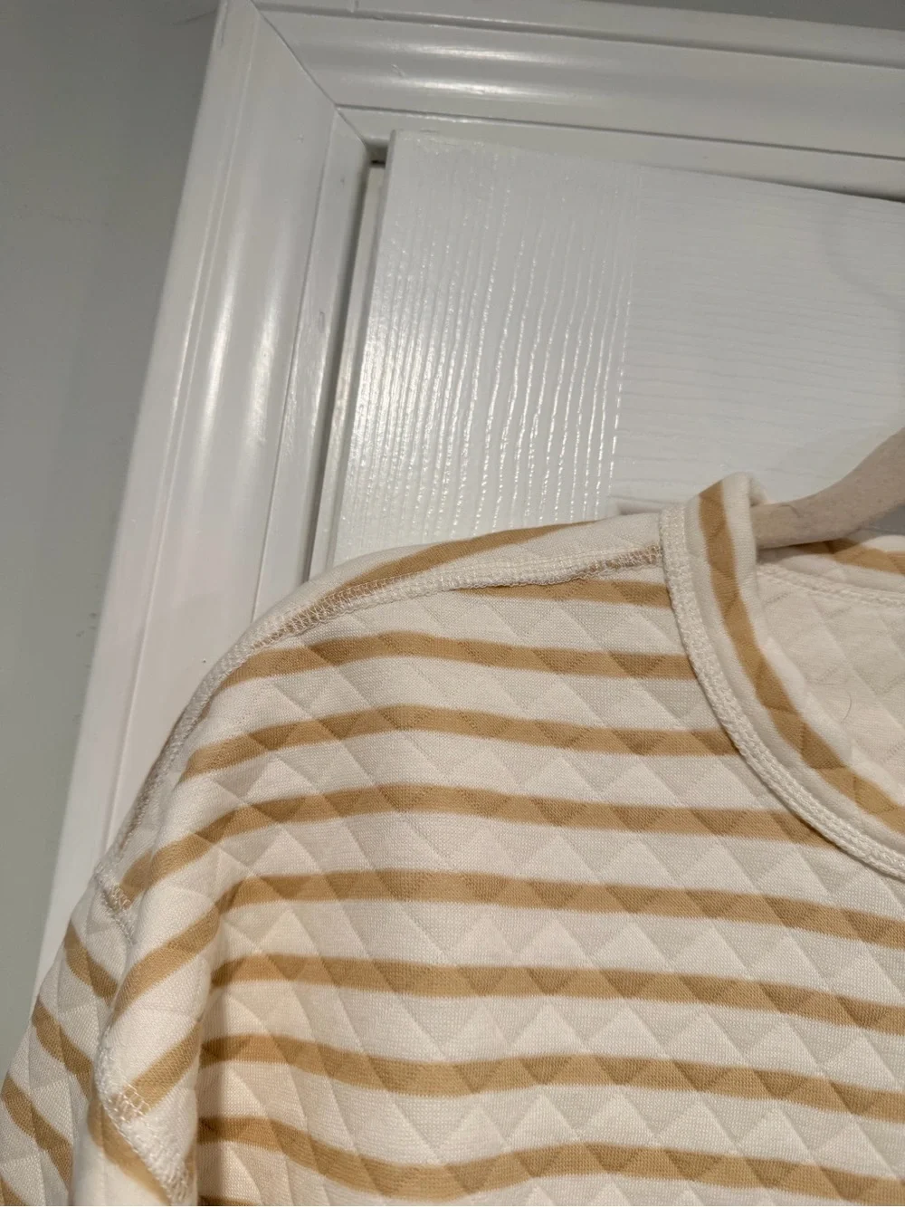 NWOT J. Crew Size 2X Tan Cream Reversible Quilted Striped Crew Sweatshirt